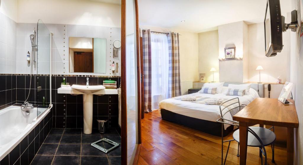 Hotel Les Remparts Mirepoix (Ariege) Quarto foto