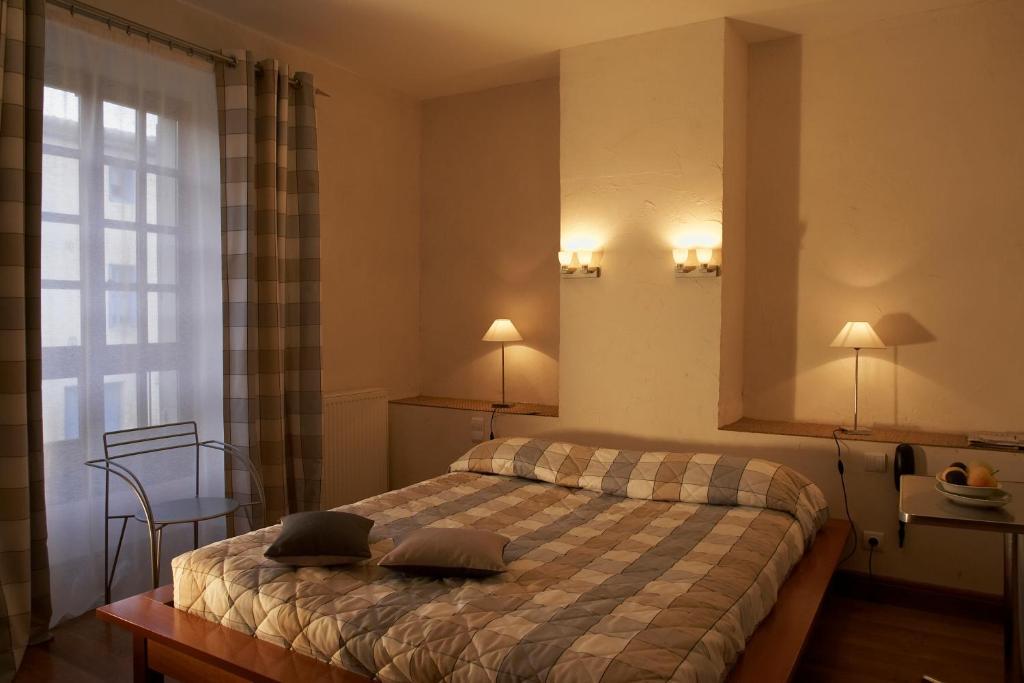 Hotel Les Remparts Mirepoix (Ariege) Exterior foto