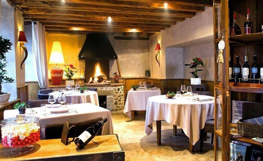 Hotel Les Remparts Mirepoix (Ariege) Exterior foto
